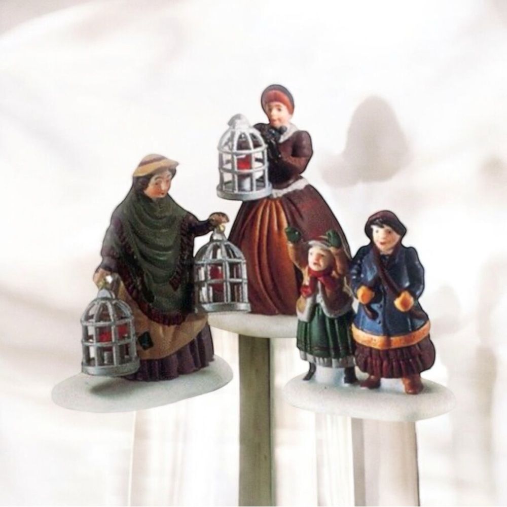 DEPT 56 THE BIRD SELLER